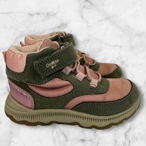 Kids Osh Kosh B’Gosh Adam hiking boots size 8